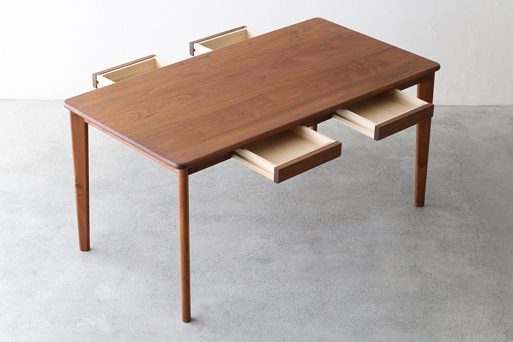 秋山木工WEB / 引き出し付きダイニングテーブル DT-101